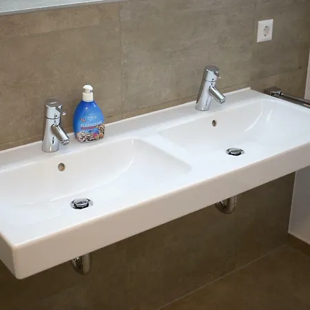 Komfort-wohnungen Warum-ins-hotel Erlenbach (Heilbronn)